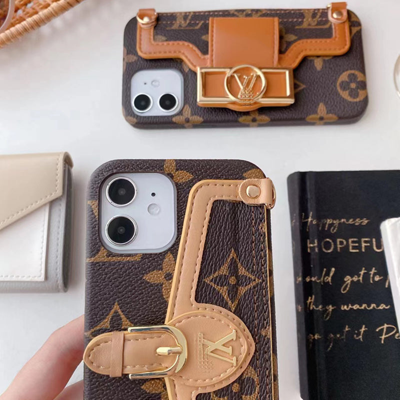 Lou Wristband Chain iPhone Case