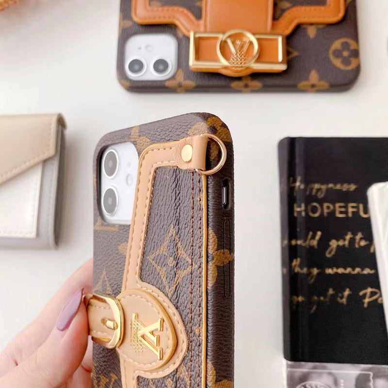Lou Wristband Chain iPhone Case