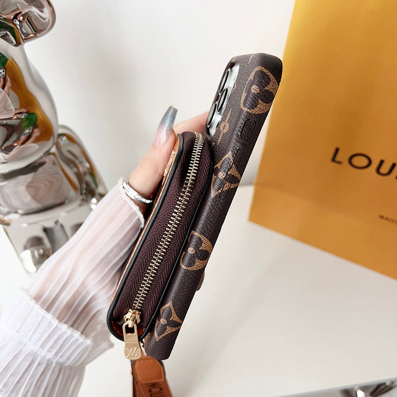 Lou GG Card Holder Chain iPhone 17 Case