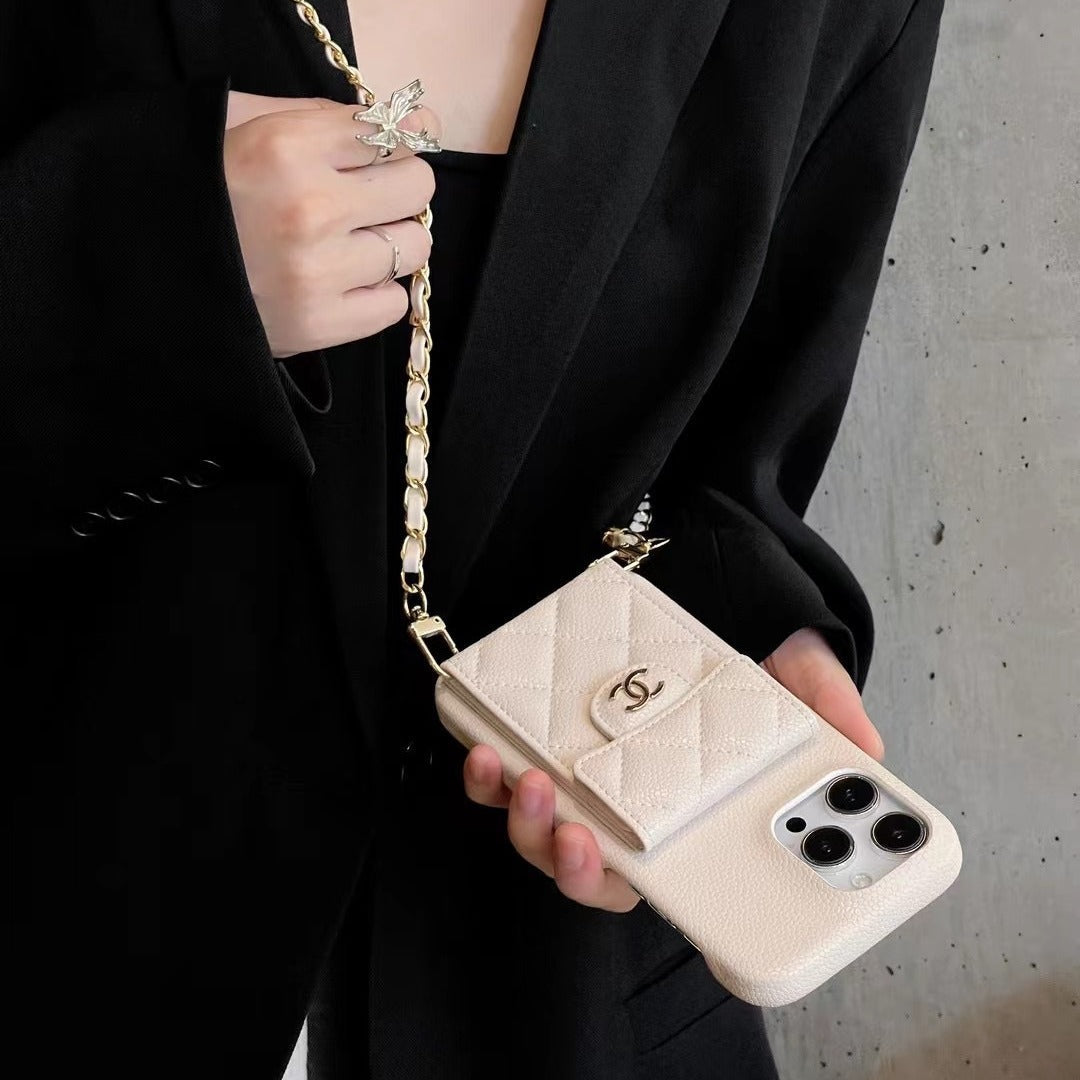 CC Chain iPhone 17 Case