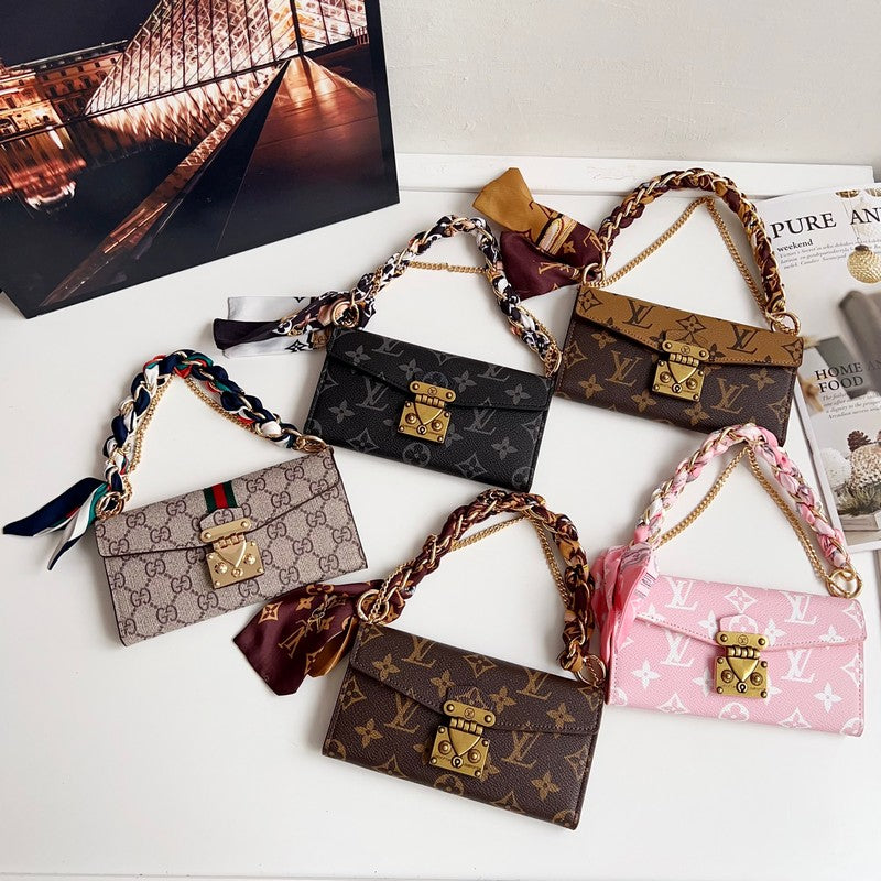 Lou GG Scarves Bag iPhone 17 Case